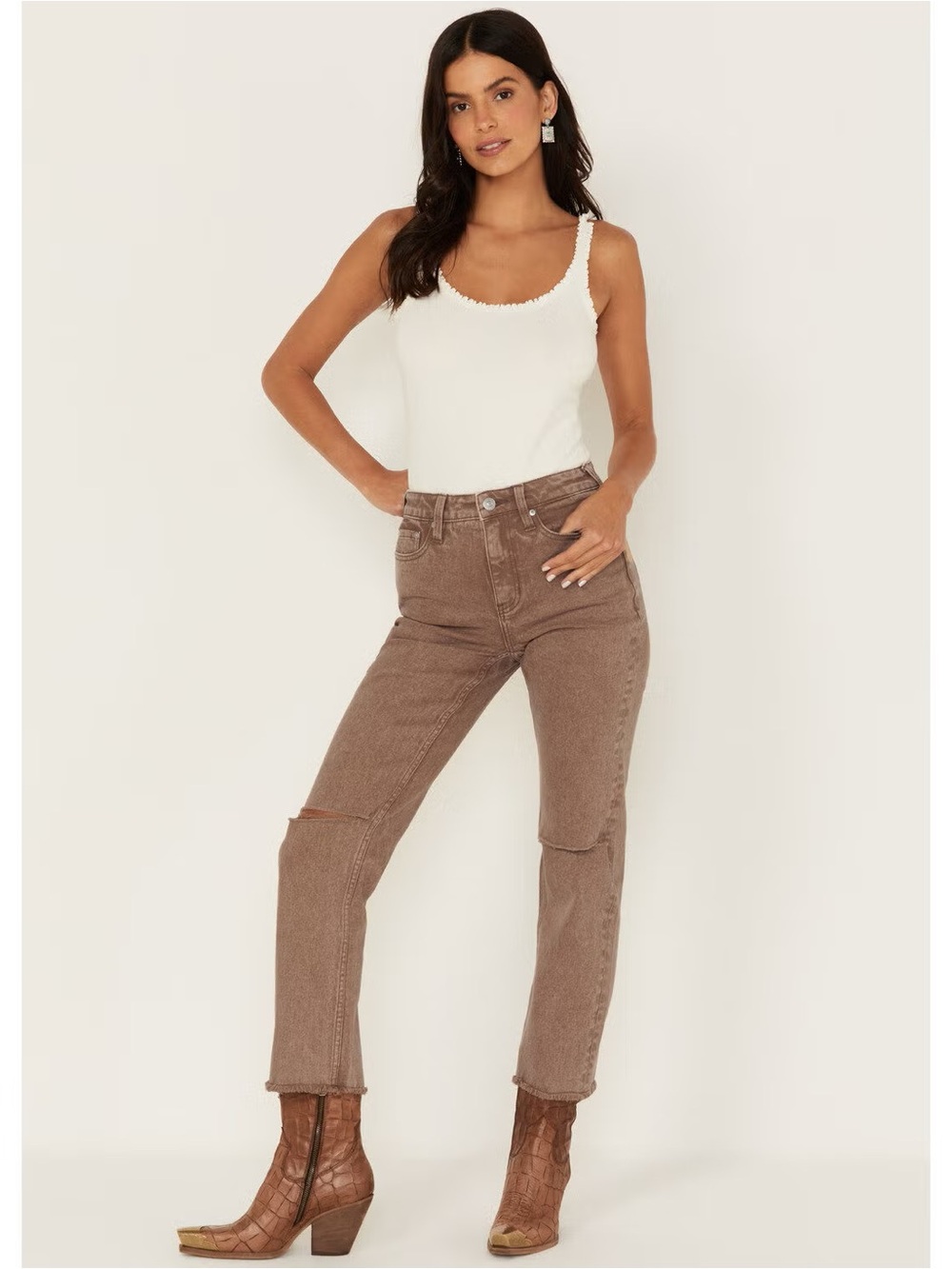 Women’s Straight-Leg Distressed Jeans in Brown